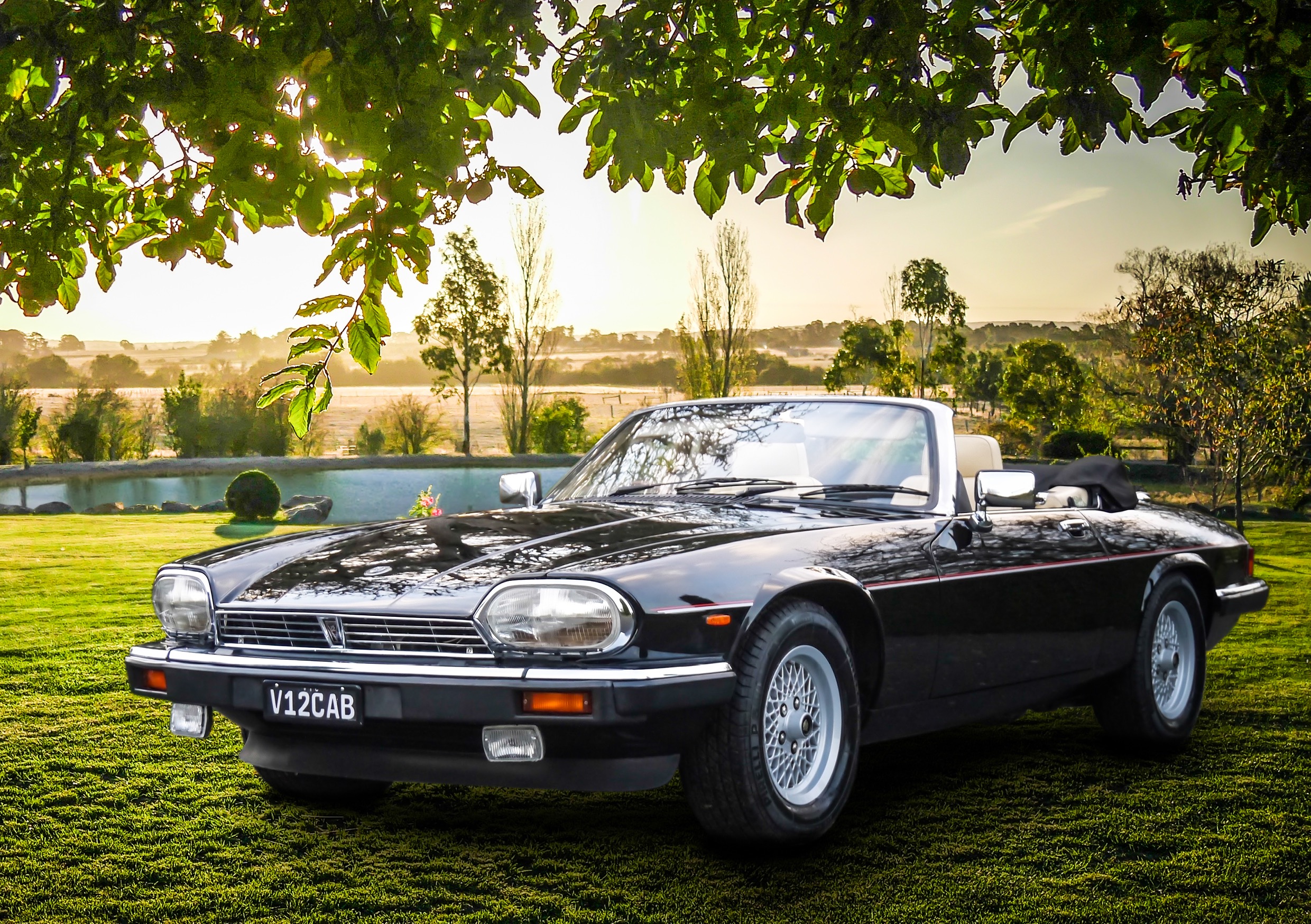 SOLD : 1989 Jaguar XJS V12 Convertible.