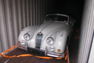 XK14 DHC To The UK