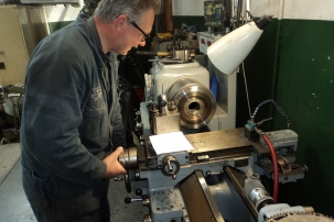 MIKE H USING LAY 2