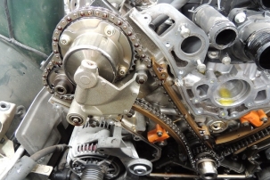4 LT ENGINE TIMING CHAIN REPLACEMENT